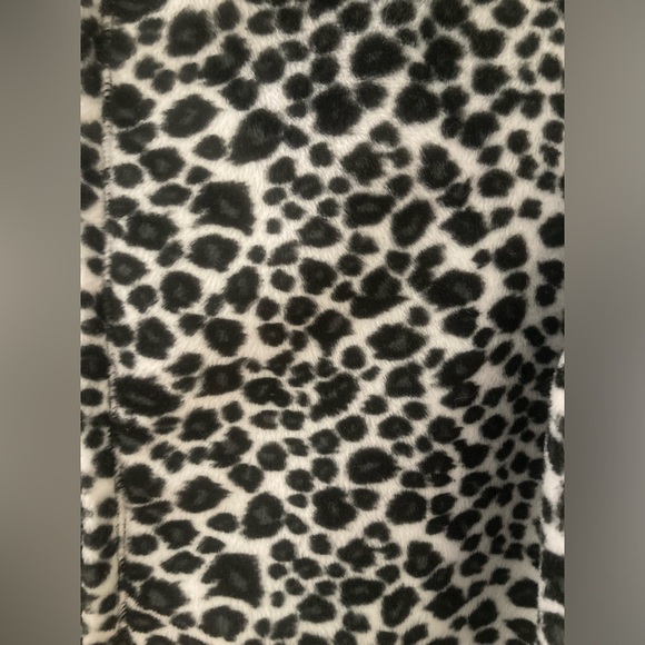 Vintage Handmade Leopard Print Faux Fur Jacket - 90s - Metal Zipper - M/L - Picture 11 of 16